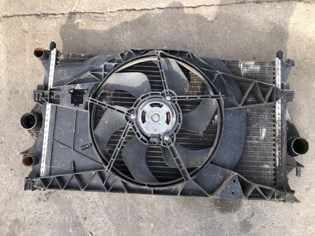 bontott RENAULT LAGUNA II Hűtő Ventilátor(ok), Radiátor(ok) Szett