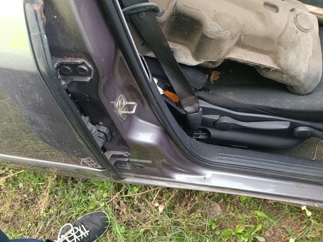 bontott RENAULT LAGUNA II Jobb első Csonkállvány Kerékaggyal