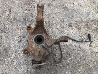 bontott RENAULT LAGUNA II Jobb első Csonkállvány Kerékaggyal