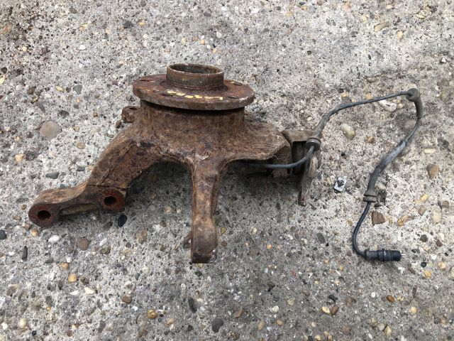 bontott RENAULT LAGUNA II Jobb első Csonkállvány Kerékaggyal