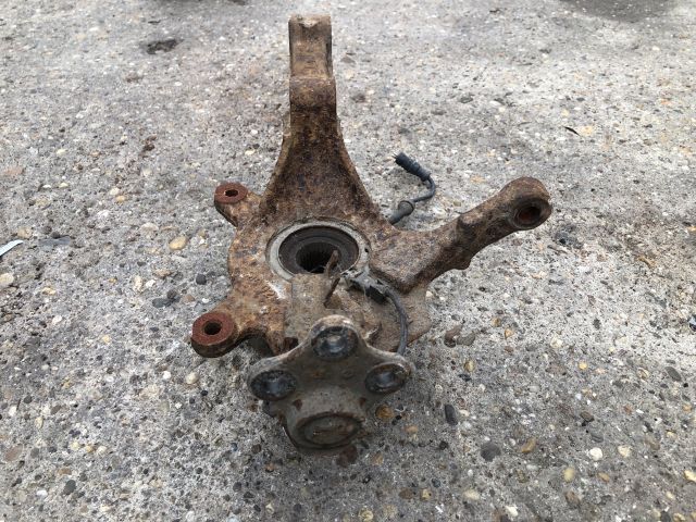 bontott RENAULT LAGUNA II Jobb első Csonkállvány Kerékaggyal