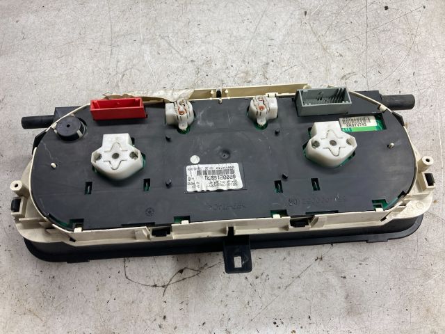 bontott RENAULT LAGUNA II Kilométeróra