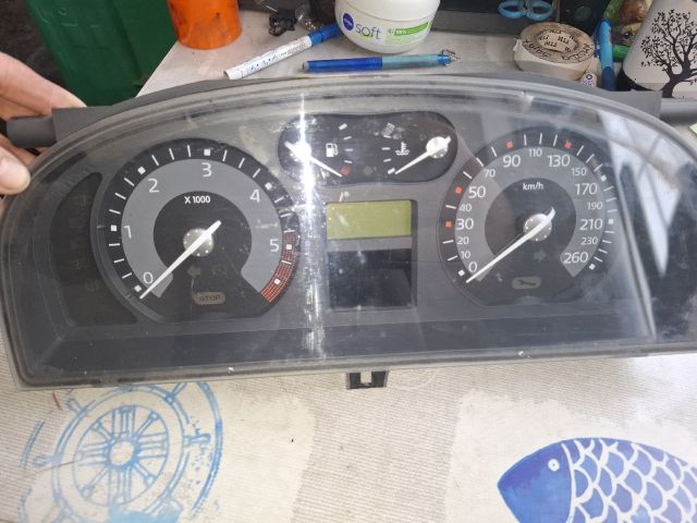 bontott RENAULT LAGUNA II Kilométeróra