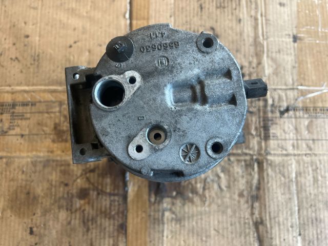 bontott RENAULT LAGUNA II Klímakompresszor