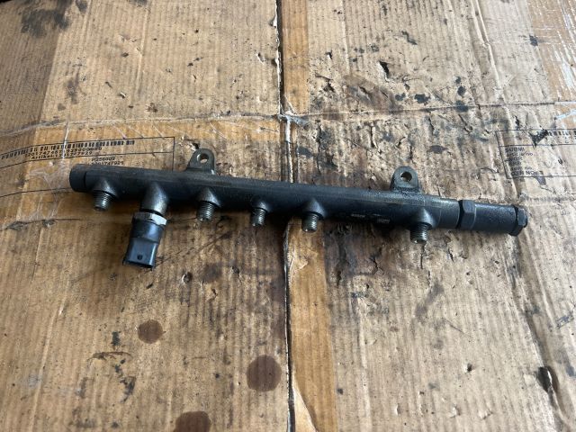 bontott RENAULT LAGUNA II Közösnyomócső