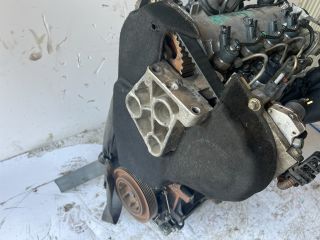 bontott RENAULT LAGUNA II Motor (Fűzött blokk hengerfejjel)