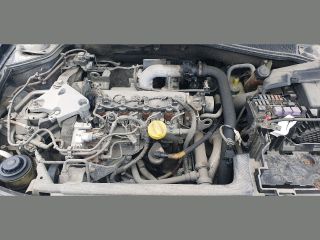 bontott RENAULT LAGUNA II Motor (Fűzött blokk hengerfejjel)