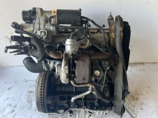 bontott RENAULT LAGUNA II Motor (Fűzött blokk hengerfejjel)