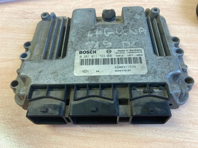 bontott RENAULT LAGUNA II Motorvezérlő