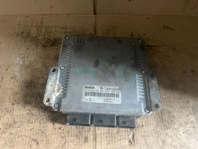 bontott RENAULT LAGUNA II Motorvezérlő