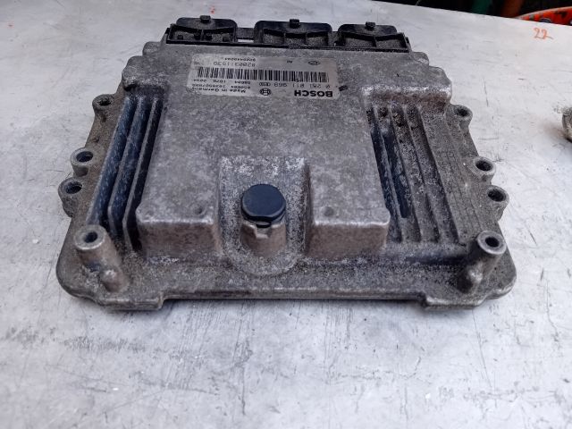 bontott RENAULT LAGUNA II Motorvezérlő