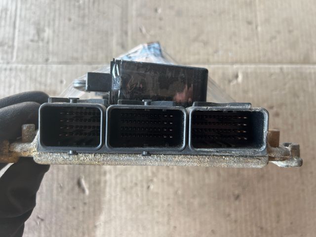 bontott RENAULT LAGUNA II Motorvezérlő