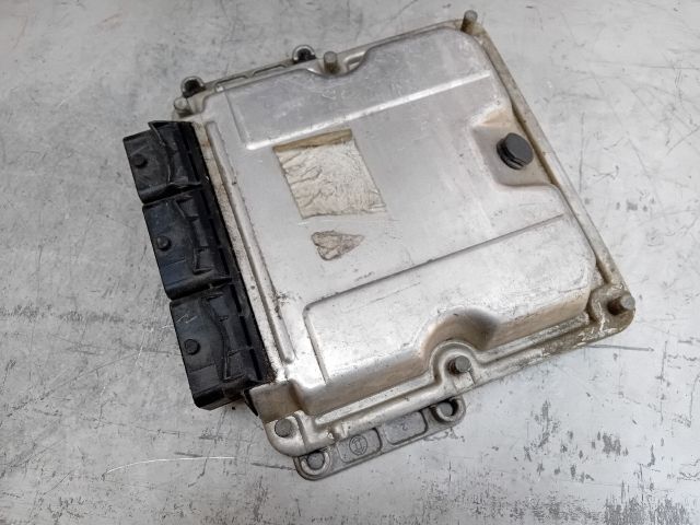 bontott RENAULT LAGUNA II Motorvezérlő