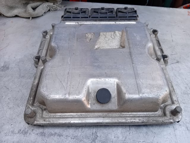 bontott RENAULT LAGUNA II Motorvezérlő