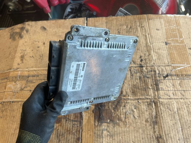 bontott RENAULT LAGUNA II Motorvezérlő