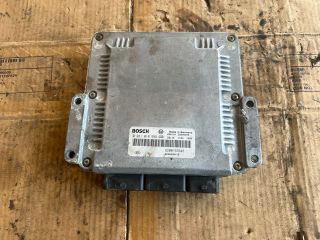 bontott RENAULT LAGUNA II Motorvezérlő