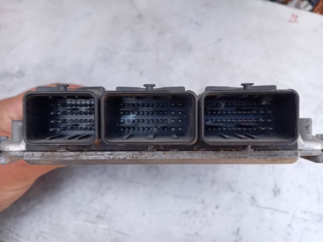 bontott RENAULT LAGUNA II Motorvezérlő