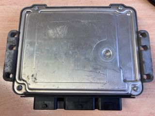 bontott RENAULT LAGUNA II Motorvezérlő