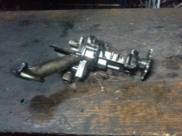 bontott RENAULT LAGUNA II Olajszivattyú