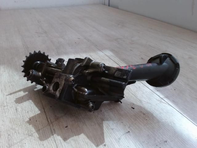 bontott RENAULT LAGUNA II Olajszivattyú