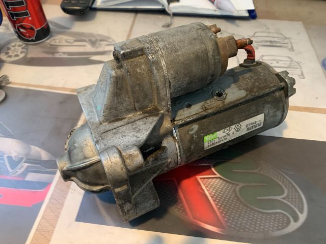 bontott RENAULT LAGUNA II Önindító