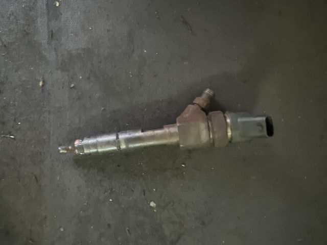 bontott RENAULT LAGUNA II Porlasztó (1 db)