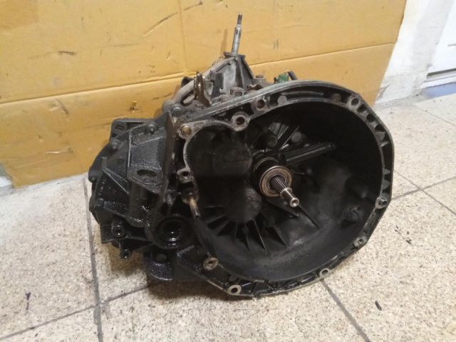 bontott RENAULT LAGUNA II Váltó (Mechanikus)