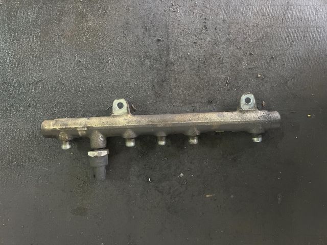 bontott RENAULT LAGUNA II Közösnyomócső