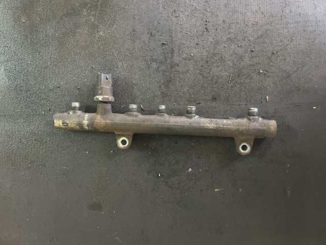 bontott RENAULT LAGUNA II Közösnyomócső