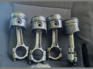 bontott RENAULT LAGUNA II Dugattyú és Hajtókar