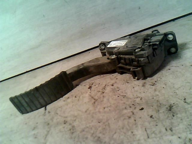 bontott RENAULT LAGUNA II Gázpedál (Elektromos)