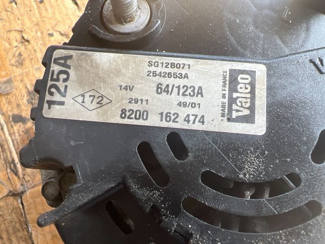 bontott RENAULT LAGUNA II Generátor