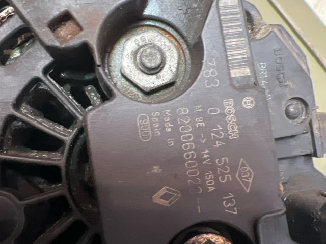 bontott RENAULT LAGUNA II Generátor