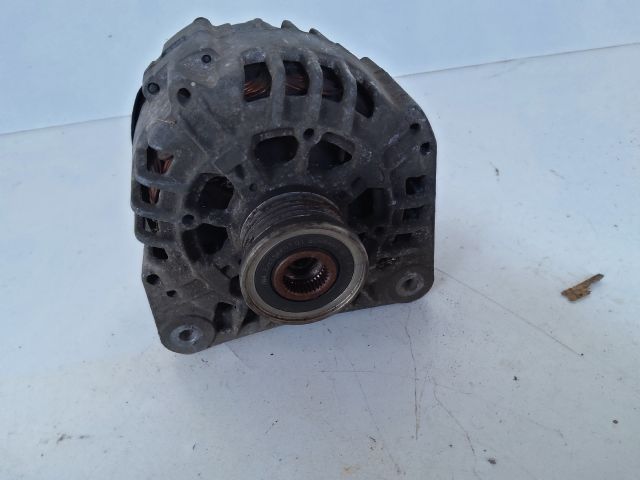 bontott RENAULT LAGUNA II Generátor