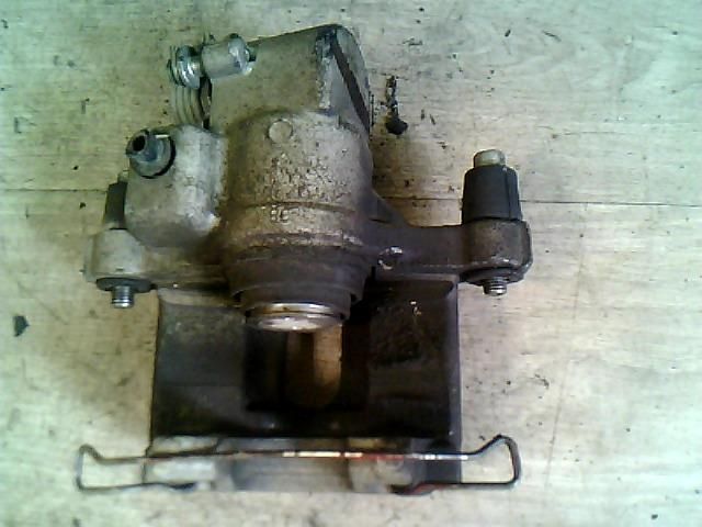 bontott RENAULT LAGUNA II Jobb hátsó Féknyereg Munkahengerrel