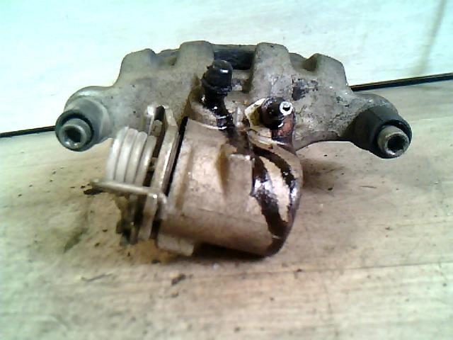 bontott RENAULT LAGUNA II Jobb hátsó Féknyereg Munkahengerrel