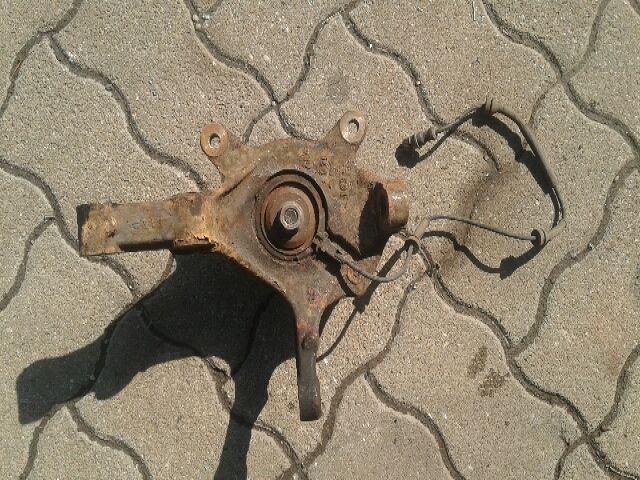 bontott RENAULT LAGUNA II Bal első Csonkállvány Kerékaggyal