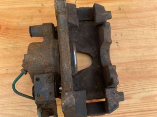 bontott RENAULT LAGUNA II Bal első Féknyereg Munkahengerrel