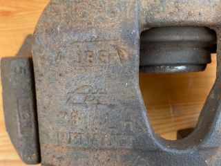 bontott RENAULT LAGUNA II Bal első Féknyereg Munkahengerrel