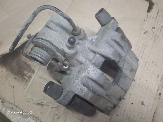 bontott RENAULT LAGUNA II Bal hátsó Féknyereg Munkahengerrel