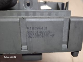 bontott RENAULT LAGUNA II Biztosítéktábla Motortér