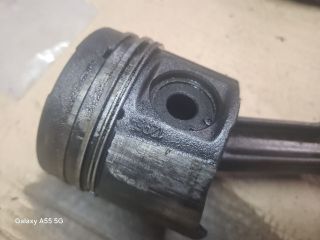 bontott RENAULT LAGUNA II Dugattyú és Hajtókar