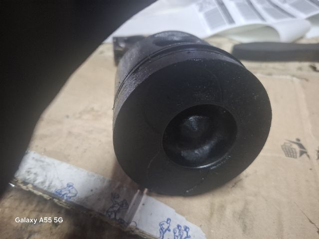 bontott RENAULT LAGUNA II Dugattyú és Hajtókar