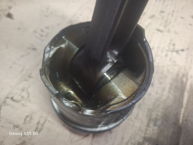 bontott RENAULT LAGUNA II Dugattyú és Hajtókar