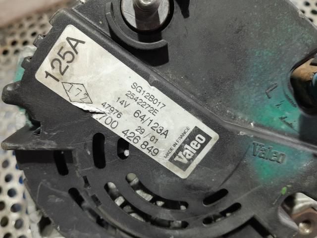 bontott RENAULT LAGUNA II Generátor