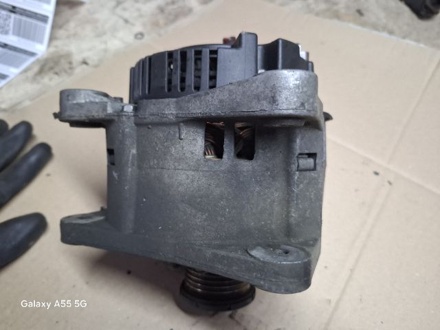 bontott RENAULT LAGUNA II Generátor