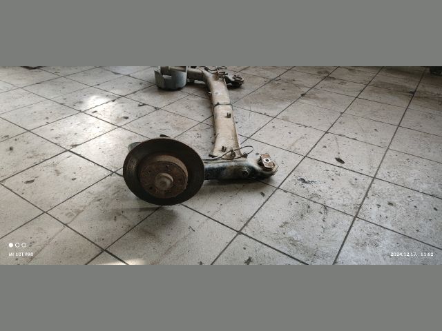 bontott RENAULT LAGUNA II Hátsó Híd (Tárcsafékes)