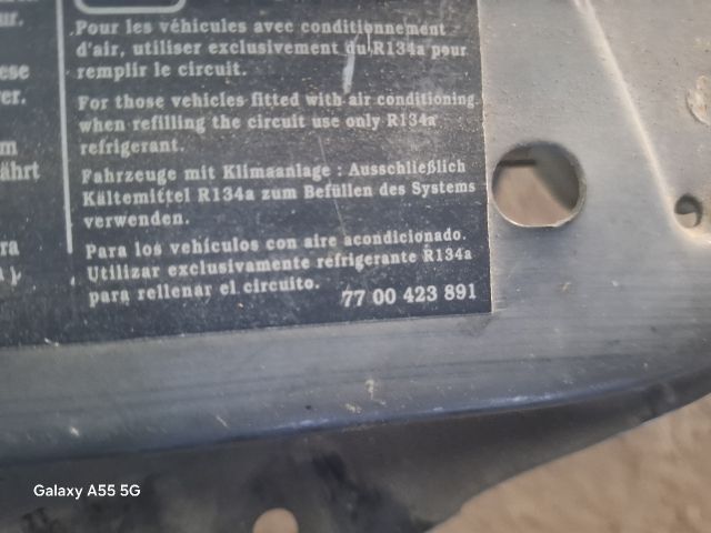 bontott RENAULT LAGUNA II Homlokfal (Üres lemez)