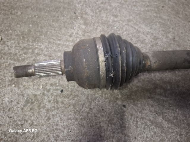 bontott RENAULT LAGUNA II Jobb Féltengely