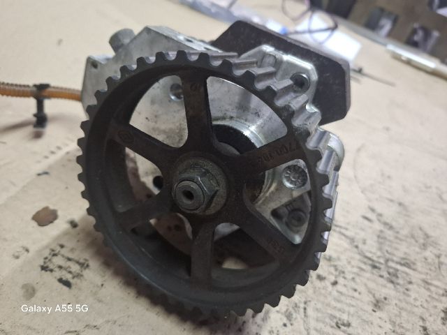 bontott RENAULT LAGUNA II Nagynyomású Szivattyú